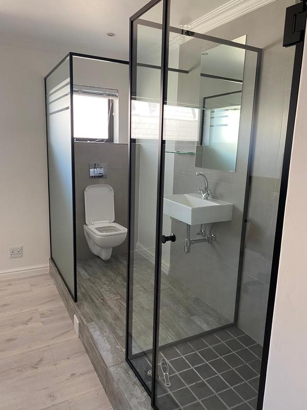 To Let 3 Bedroom Property for Rent in Bantry Bay Western Cape
